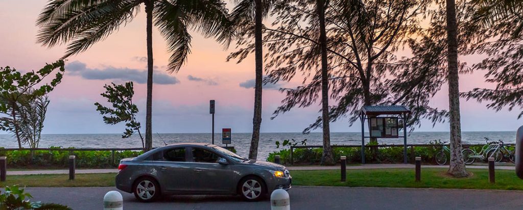 Car driving in Palm Cove